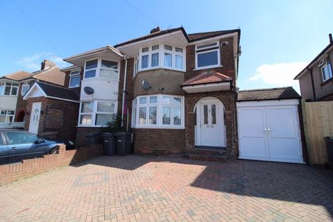 3 bedroom semi-detached house for sale, Clevedon Road, Luton