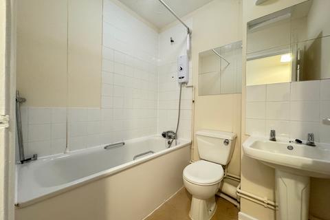 1 bedroom apartment to rent, Charlecote House, Millbrook Road