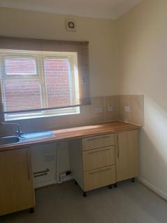 1 bedroom flat to rent, Waterloo Road - Southampton - SO15 3BT