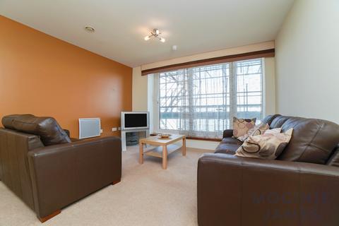 2 bedroom apartment to rent, Dovercourt House, Ferry Court