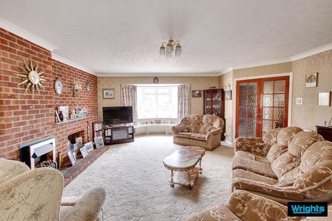 5 bedroom detached bungalow for sale, Windsor Drive, Trowbridge