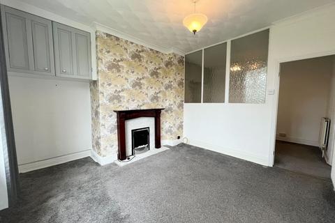 1 bedroom apartment to rent, Balfour Road, Southport PR8