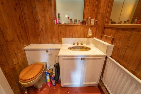 20 Firs Drive, Hounslow, TW5 9TD