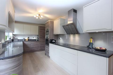 17 Ajax Close, Chineham, Basingstoke, RG24 8XA