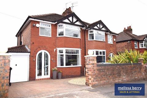 3 bedroom semi-detached house for sale, Vernon Drive, Manchester M25