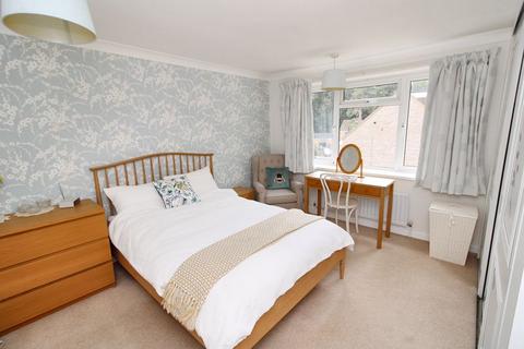 3 bedroom semi-detached house for sale, Marys Mead, Hazlemere HP15