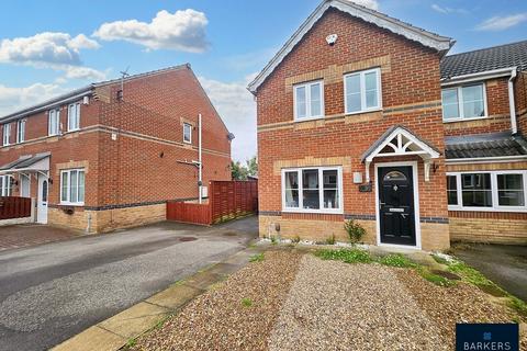 2 bedroom semi-detached house for sale, Raikes Avenue, Bradford