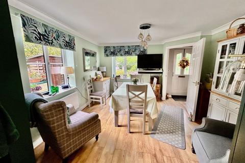 18 Cullimore View, Cinderford, GL14 3HP
