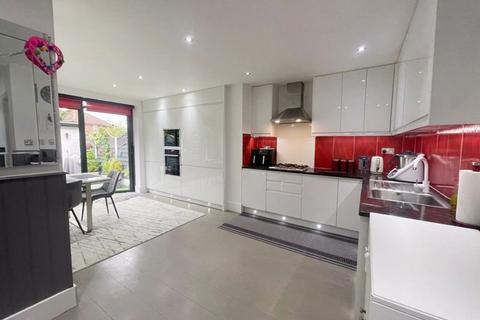 3 bedroom terraced house for sale, Wonderfully Modernised & Extended 3 bedroom House in Edgware HA8