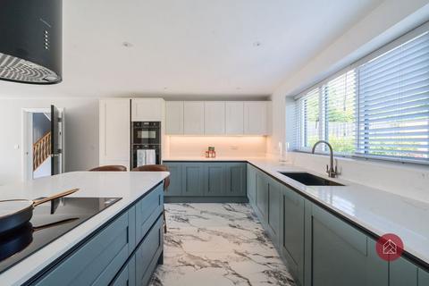 4 bedroom detached house for sale, Gravel Pit Lane, Kidlington OX5