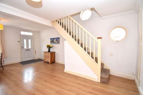 2 bedroom end of terrace house for sale, Princes Street, Abergavenny NP7