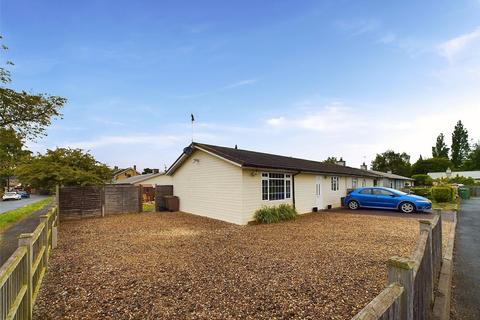 3 bedroom bungalow for sale, Unwin Road, Cheltenham, Gloucestershire, GL51