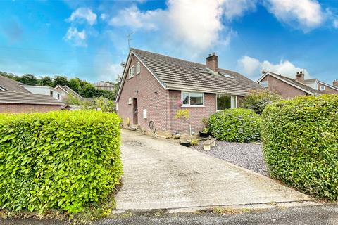 3 bedroom bungalow for sale, Maes Dolfor, Llanfairfechan, Conwy, LL33