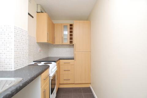 2 bedroom end of terrace house to rent, MARLEY FIELDS