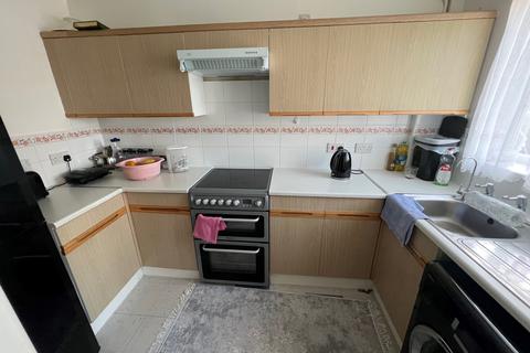 2 bedroom terraced house to rent, Bishop Mews, Ipswich, Suffolk, UK, IP8