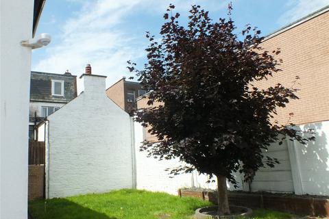 1 bedroom semi-detached house to rent, Flat 3, Bluebell Court, 125 King Street, Castle Douglas, Dumfries and Galloway, DG7