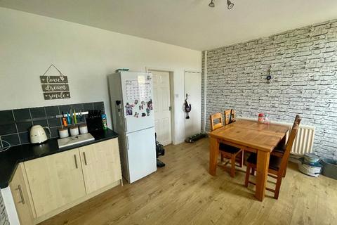 2 bedroom end of terrace house for sale, New Street, High Green, Sheffield, S35 4HW