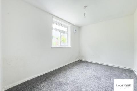 32 Bwllfa Road, Aberdare, CF44 8UG