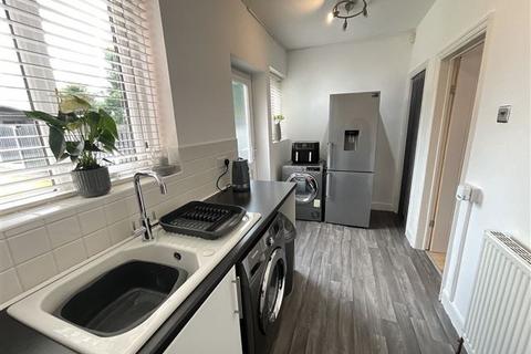 6 Alder Lane, Sheffield, S9 4AL