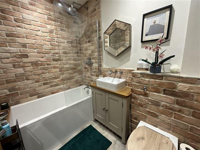 Family bathroom