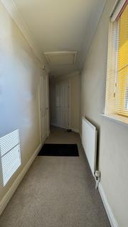 2 bedroom coach house to rent, Baker Crescent, Dartford DA1