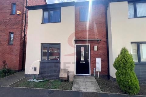 3 bedroom townhouse to rent, Pearson Avenue, Leicester LE4