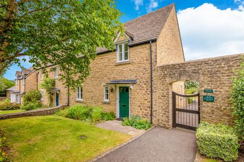 2 bedroom terraced house for sale, The Playing Close, Charlbury OX7