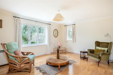 2 bedroom terraced house for sale, The Playing Close, Charlbury OX7