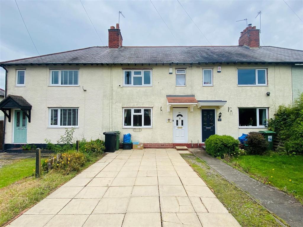 Hill Top Avenue, Halesowen B62 2 bed terraced house for sale £185,000