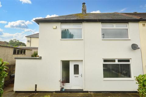 3 bedroom semi-detached house for sale, Raynel Gardens, Leeds, West Yorkshire