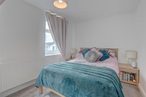 77 Briar, Tamworth, B77 4DY