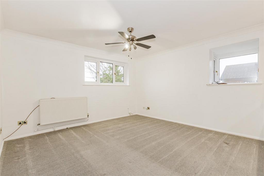 Lounge/Kitchen