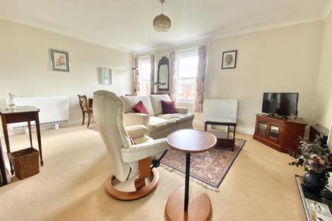 2 bedroom flat for sale, Thomas Court, Longden Coleham, Shrewsbury