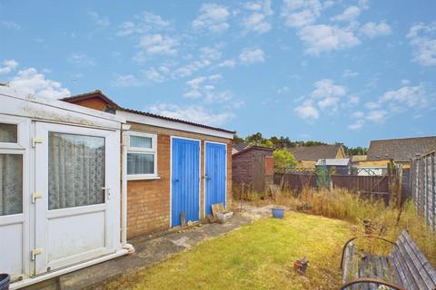 2 bedroom semi-detached bungalow for sale, Barnaby Close, Dereham