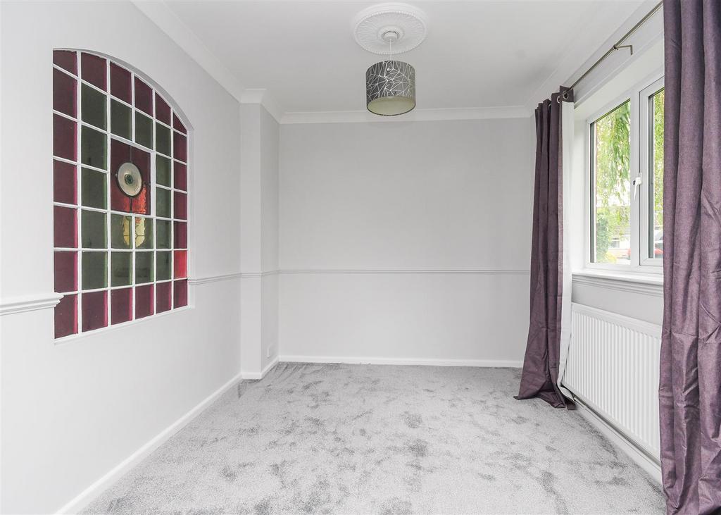 28 Jenks Road - Living Room (3).jpg