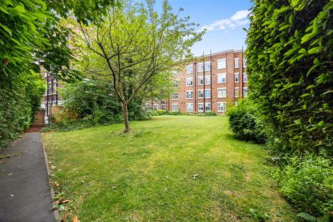 Studio for sale, Belsize Grove, Belsize Park NW3