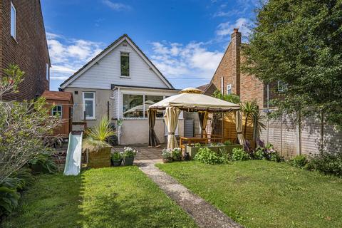 2 bedroom detached house for sale, Arundel Road, Peacehaven