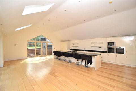 5 bedroom detached house for sale, Riffhams Lane, Danbury