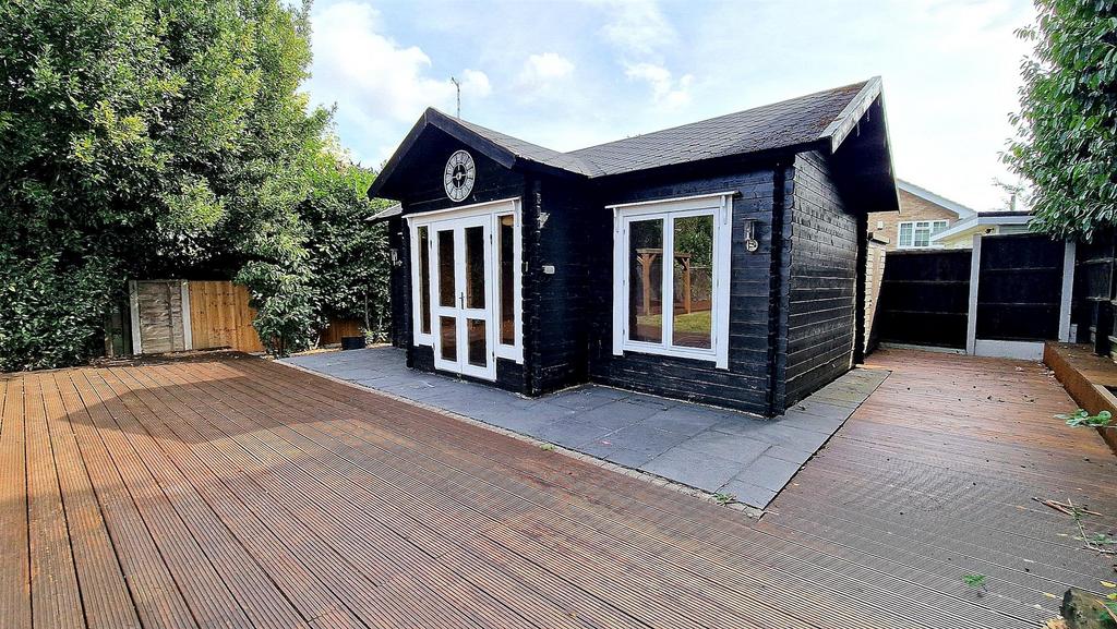 GARDEN ROOM.jpg