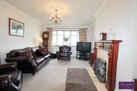 2 bedroom detached bungalow for sale, Bishops Way, Barnsley