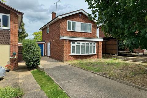 45 Hillside Road, Southminster, CM0 7AL