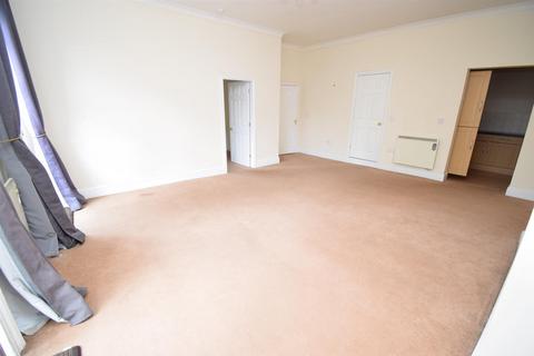 1 bedroom property to rent, South Parade, Wakefield WF1