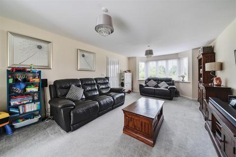 5 bedroom detached house for sale, Otter Mews, Biddenham