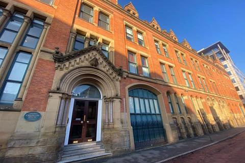 2 bedroom apartment to rent, Chepstow House, 16-20 Chepstow Street, Manchester