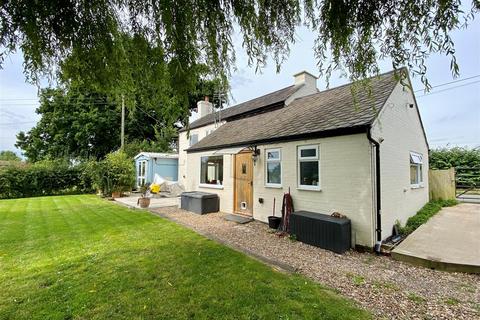 3 bedroom cottage for sale, Lower Frankton, Oswestry