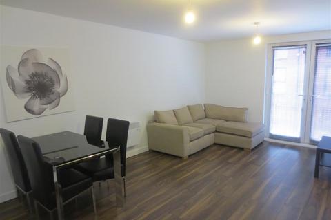 2 bedroom apartment to rent, Alto Block B, Sillavan Way, Salford