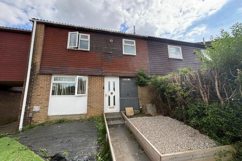 3 bedroom terraced house for sale, Great Holme Court, Thorplands, Northampton NN3