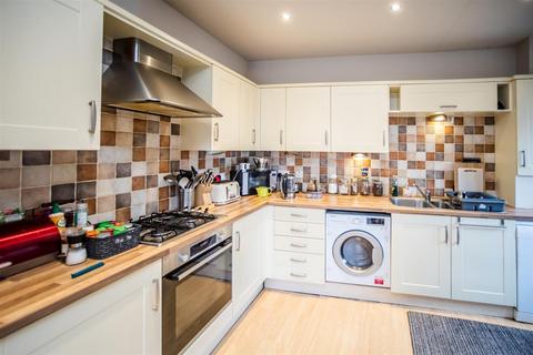 3 bedroom semi-detached house for sale, Brighouse & Denholme Road, Bradford BD13