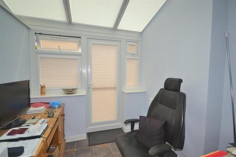 2 bedroom terraced house for sale, Armada Way, Dorchester