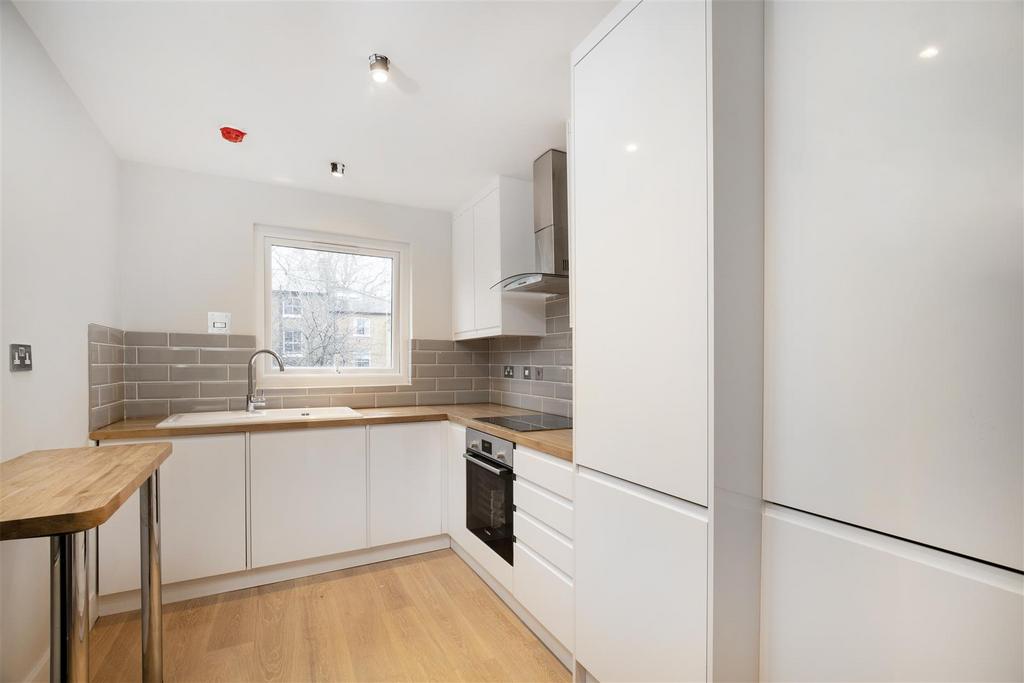 Lettings Brook Green Applegarth Road    Kitchen 1.